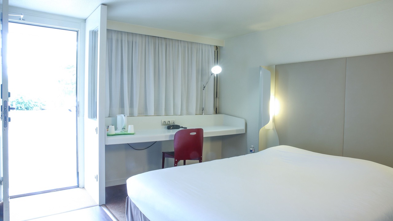 Photo of Bedroom in Laval