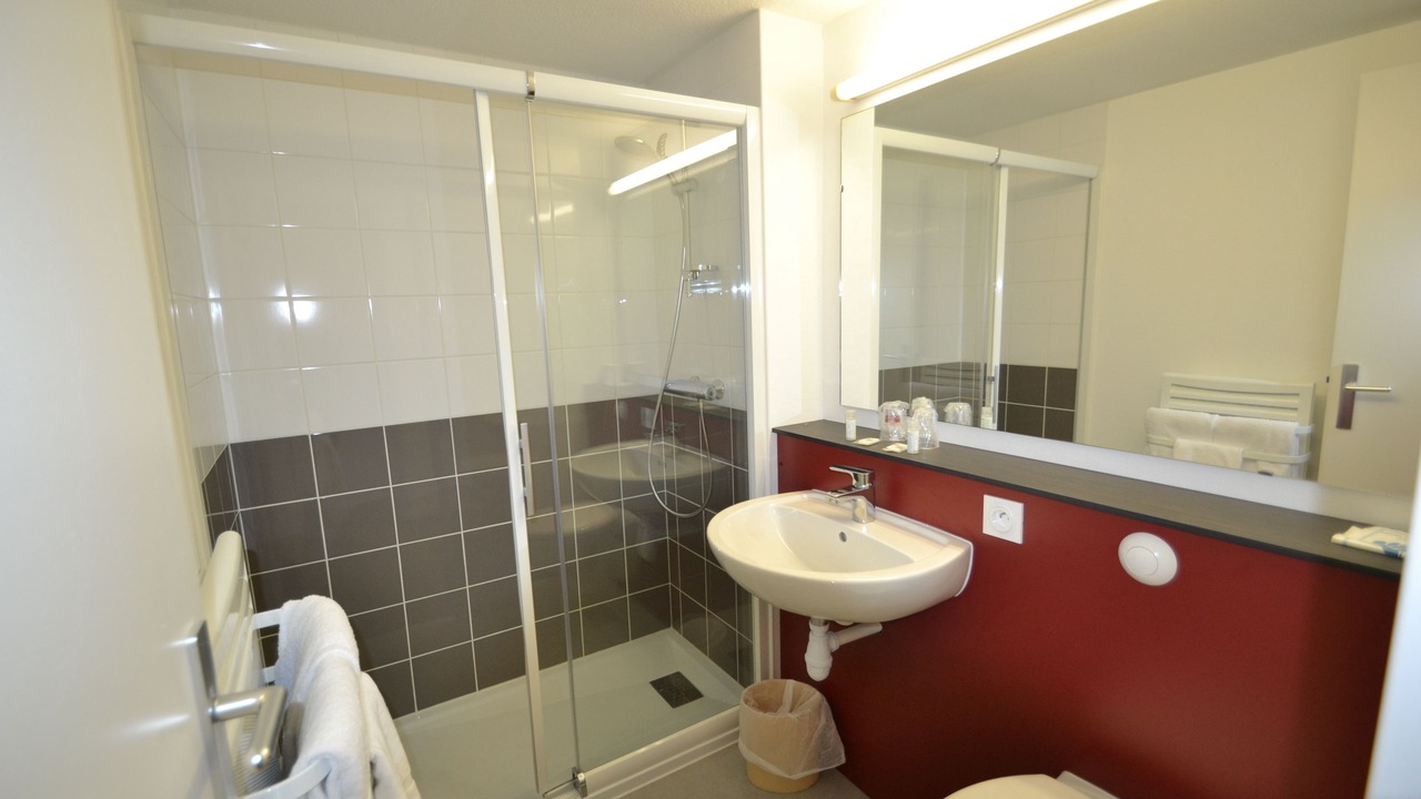 Photo of Bathroom in Mayenne