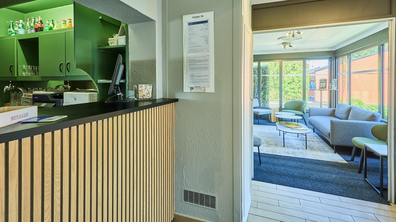 Photo of Others in Cerise