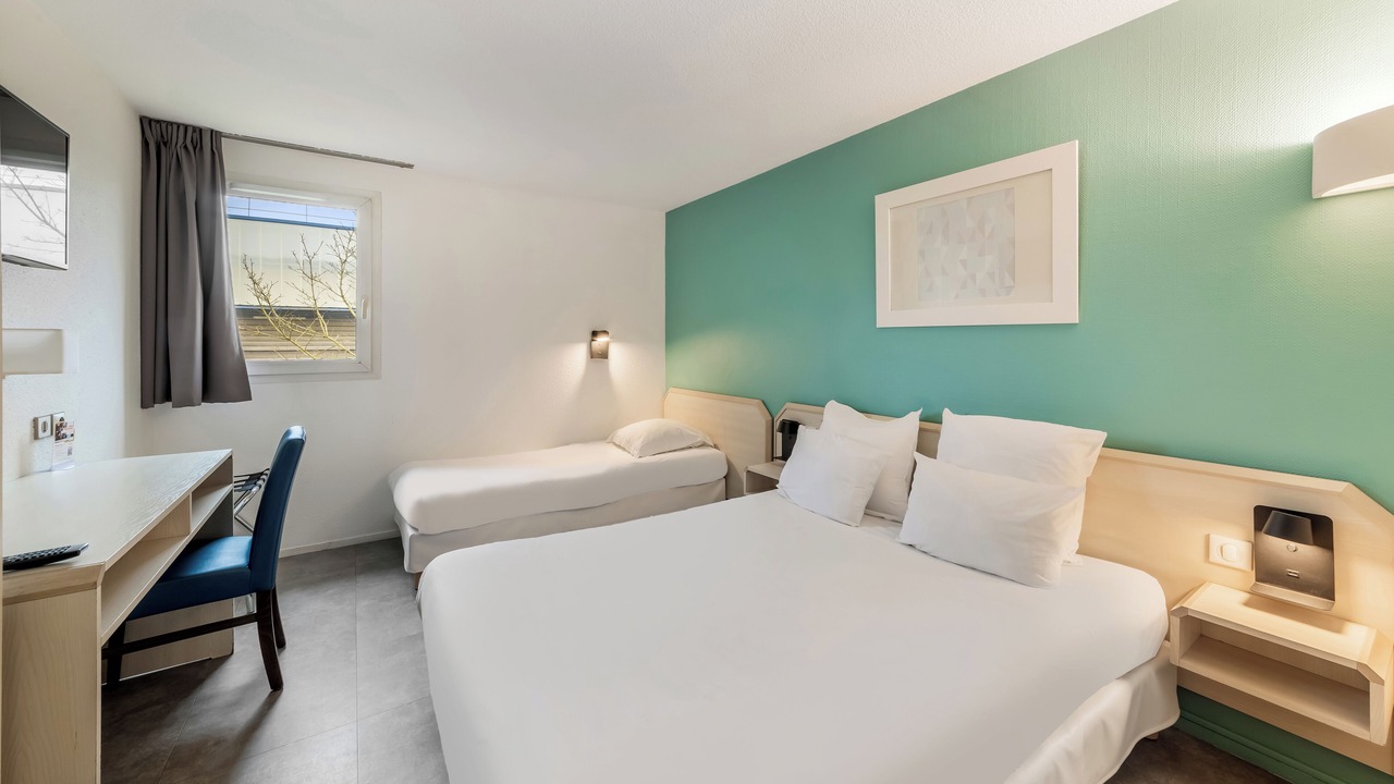 Photo of Bedroom in Saran