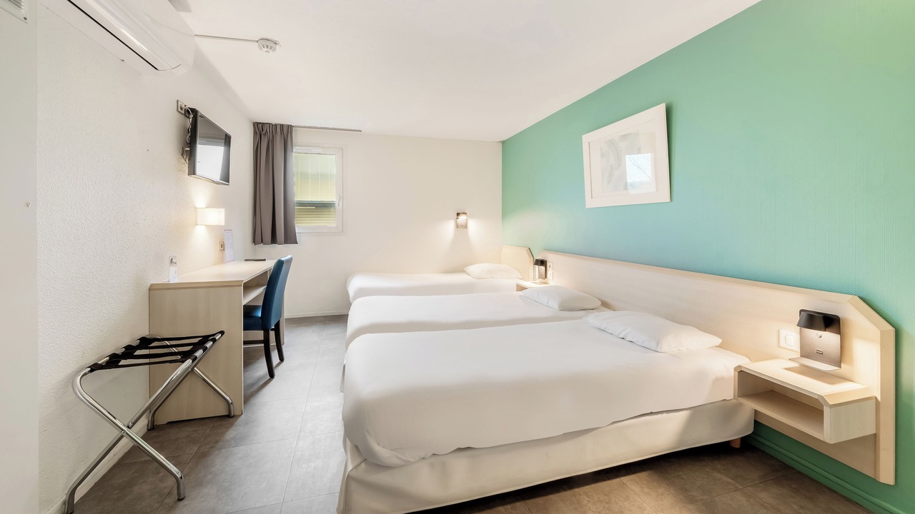 Photo of Bedroom in Saran