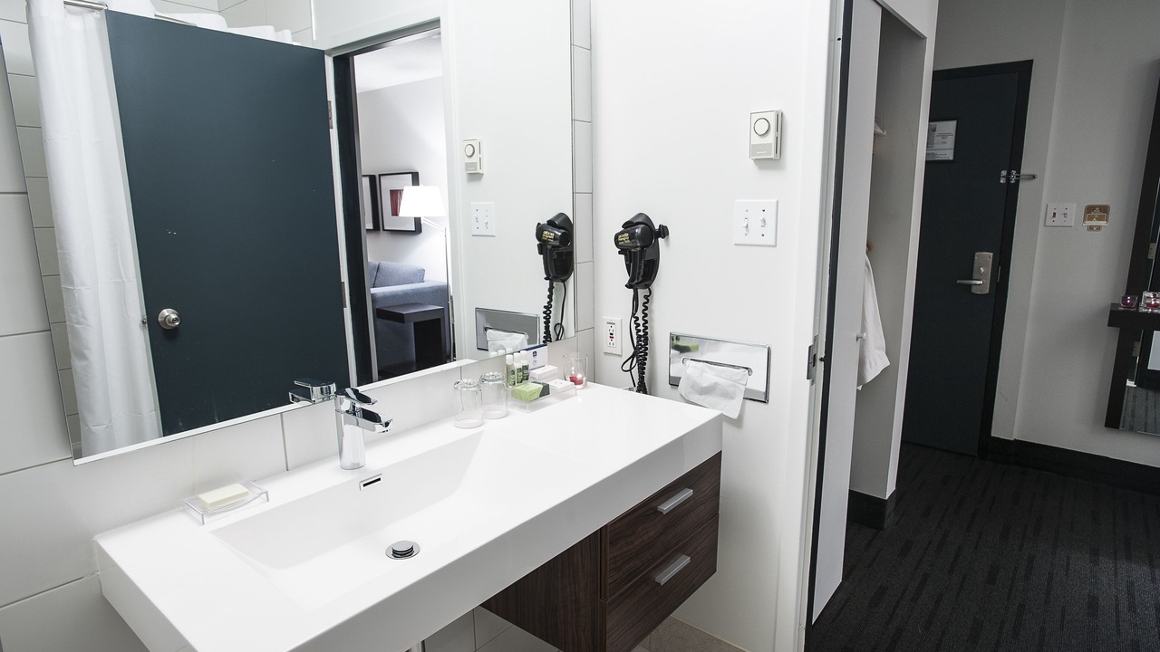 Photo of Bathroom in Rouyn-Noranda