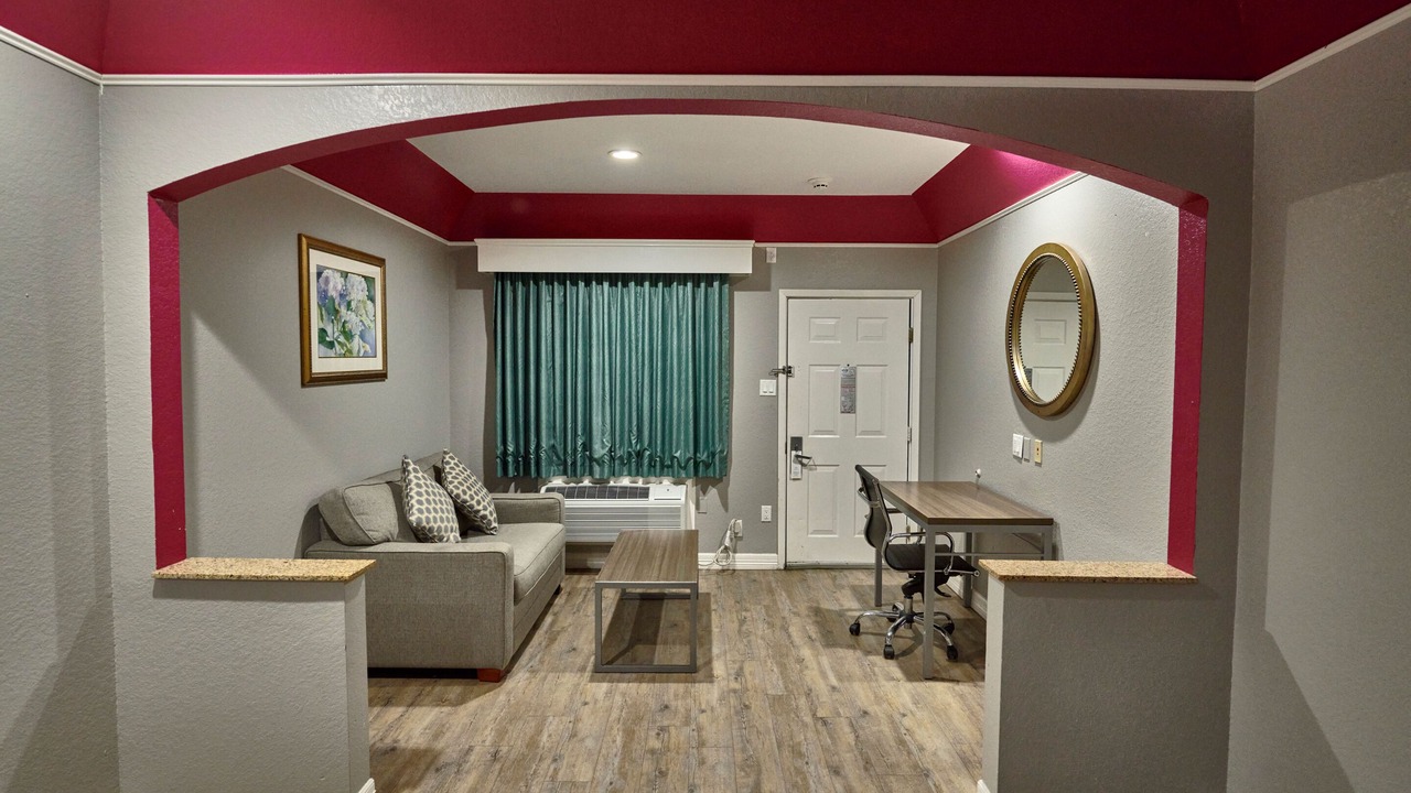 Photo of Bedroom in Clear Lake Shores