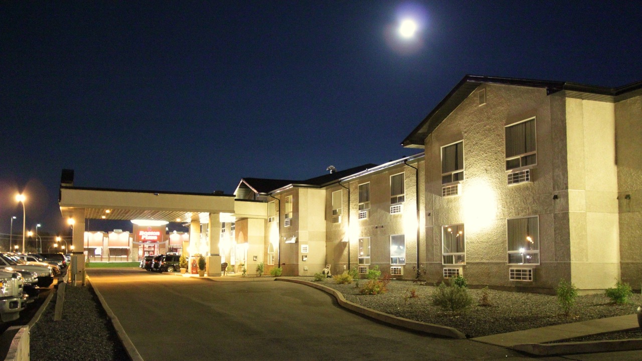 Photo of Buildings in Thompson