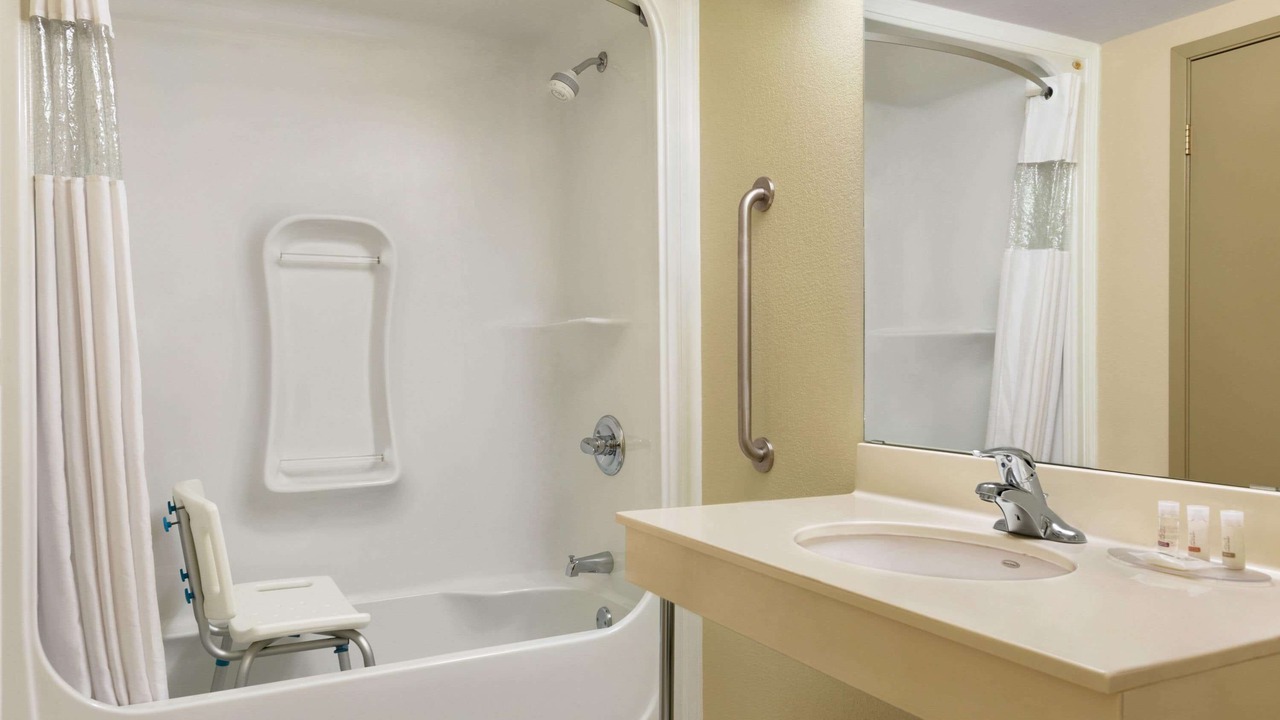 Photo of Bathroom in Thompson