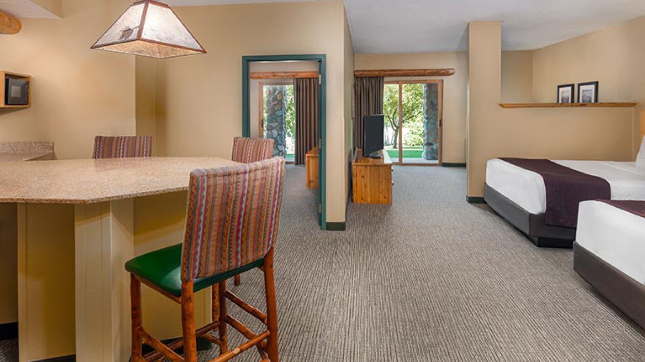 Photo of Bedroom in I-435 West KC-KS