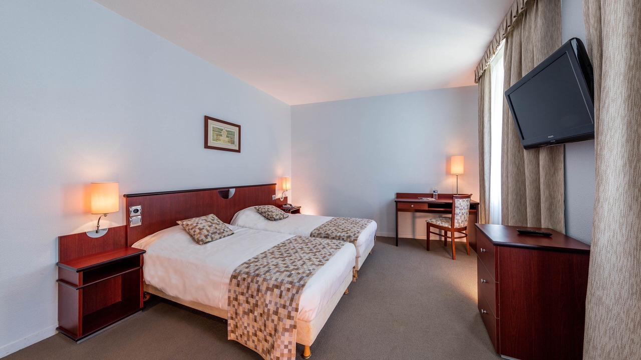 Photo of Bedroom in Neris-les-Bains