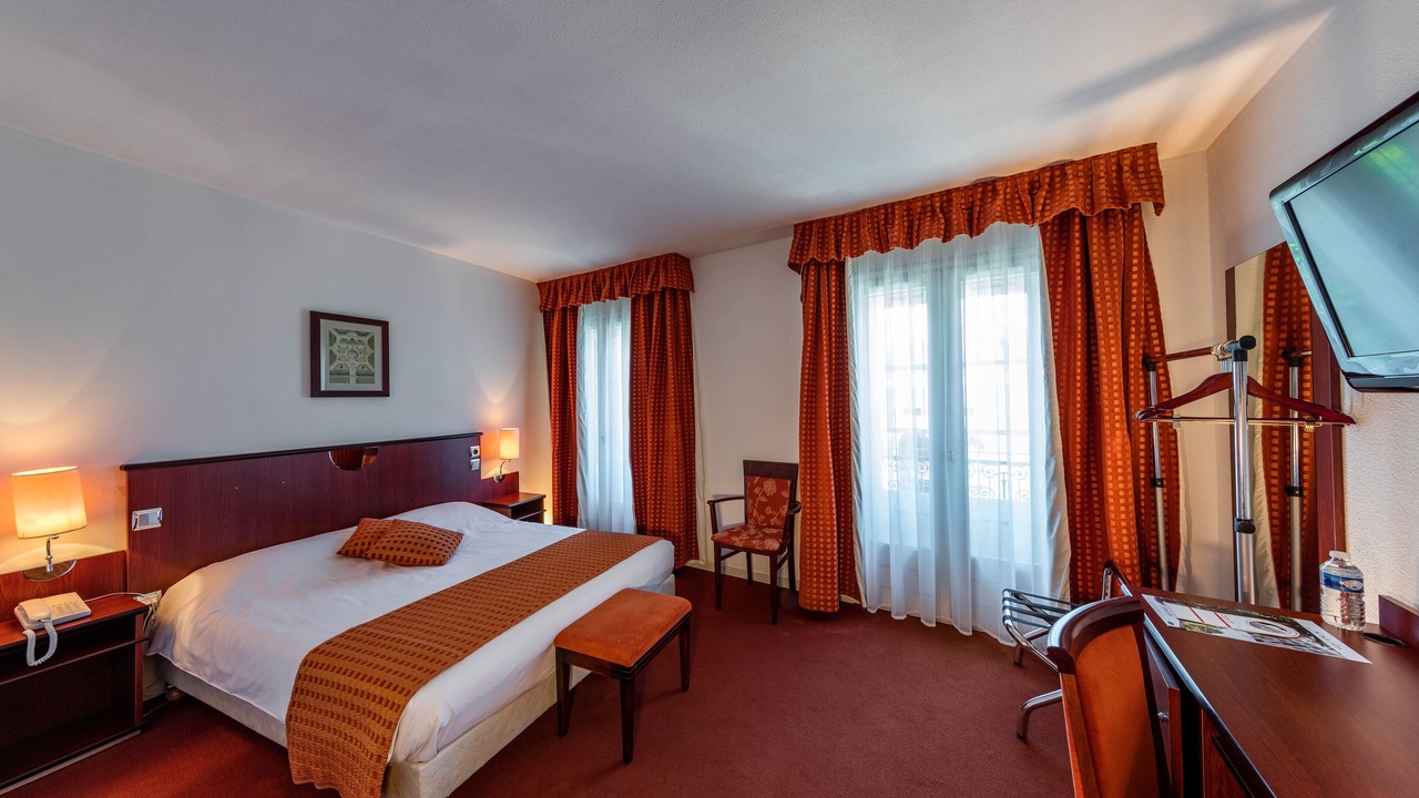 Photo of Bedroom in Neris-les-Bains