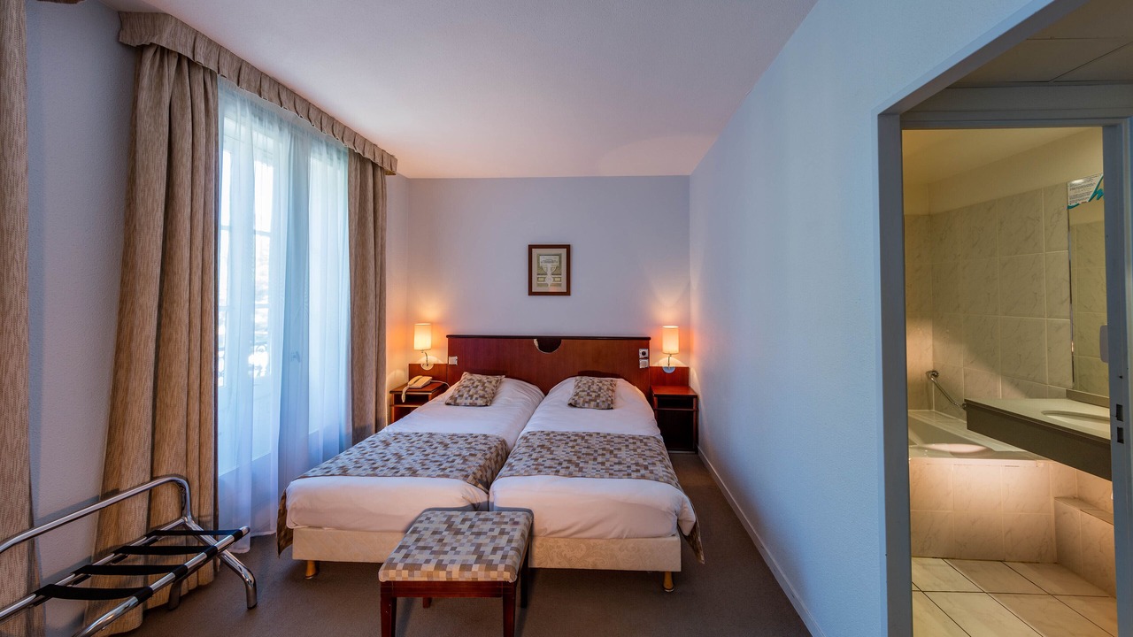 Photo of Bedroom in Neris-les-Bains