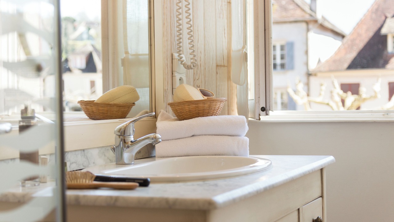 Photo of Bathroom in Beaulieu-sur-Dordogne