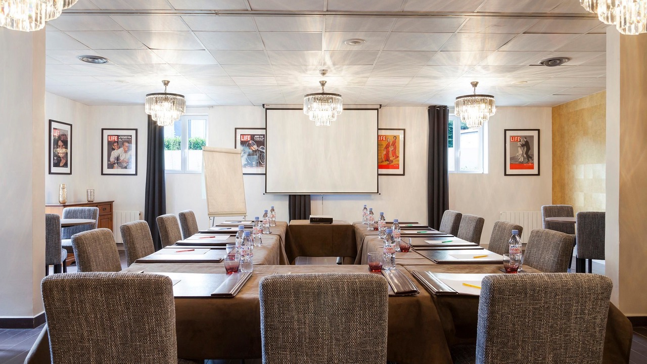 Photo of Others in Villebon-sur-Yvette