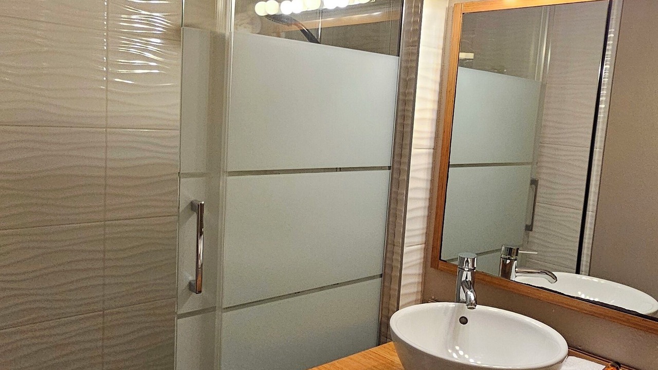 Photo of Bathroom in Chauray