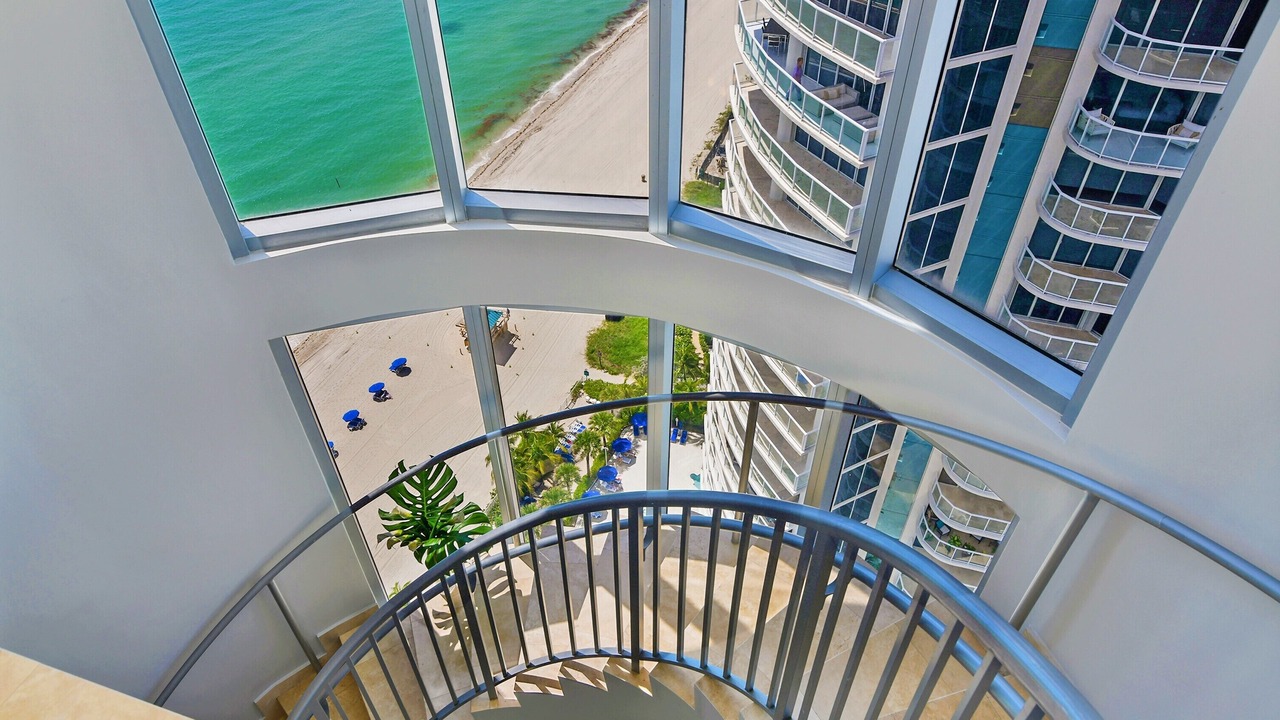 Photo of Others in Sunny Isles Beach