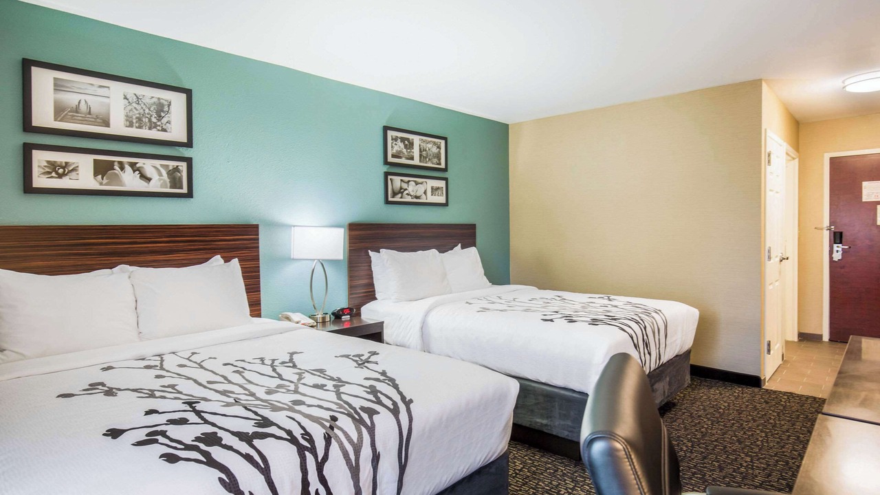 Photo of Bedroom in Dunmore