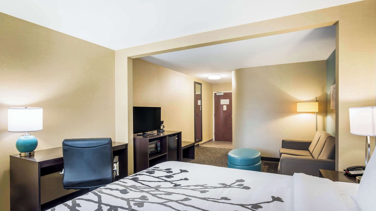 Photo of Bedroom in Dunmore