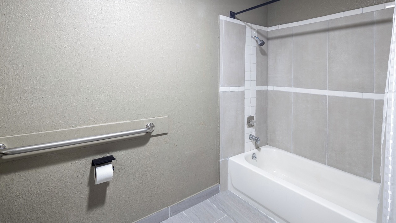 Photo of Others in Aberdeen