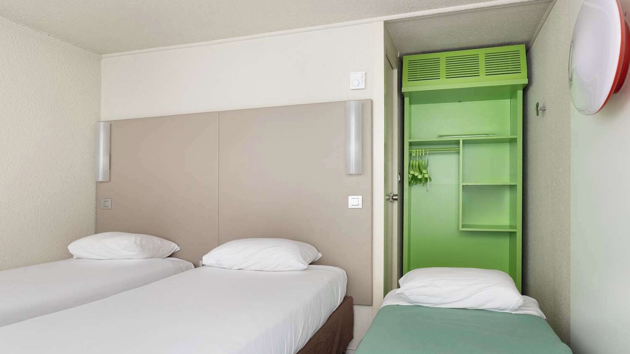 Photo of Bedroom in Morangis