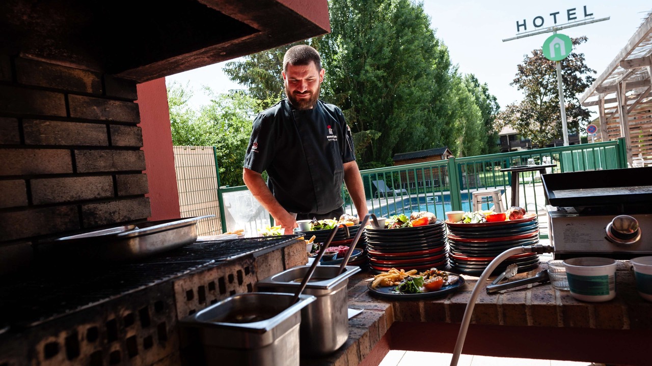 Photo of Others in Beaune