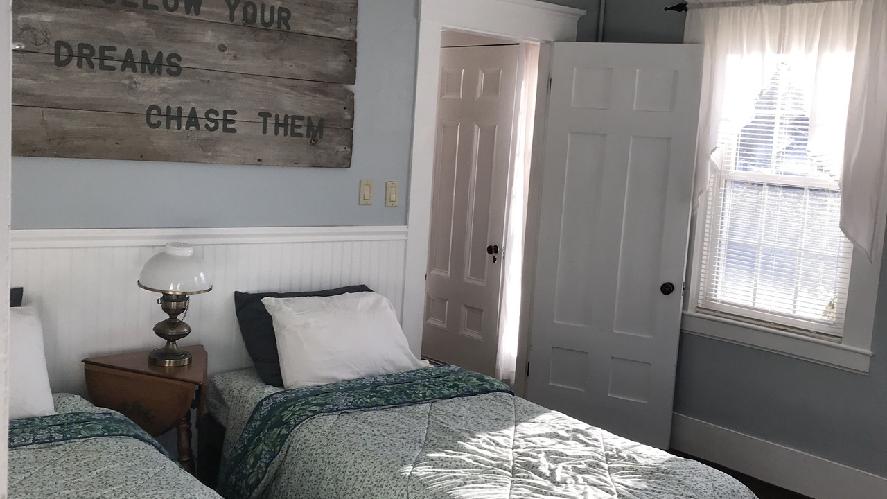 Photo of Bedroom in Campton