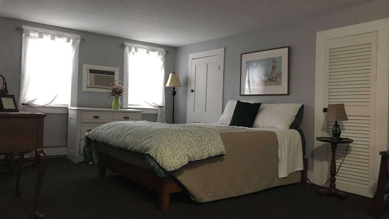 Photo of Bedroom in Campton