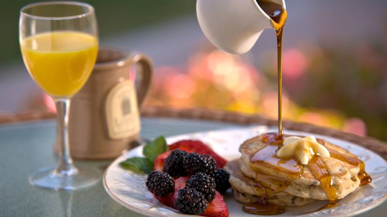 Photo of Others in Warner