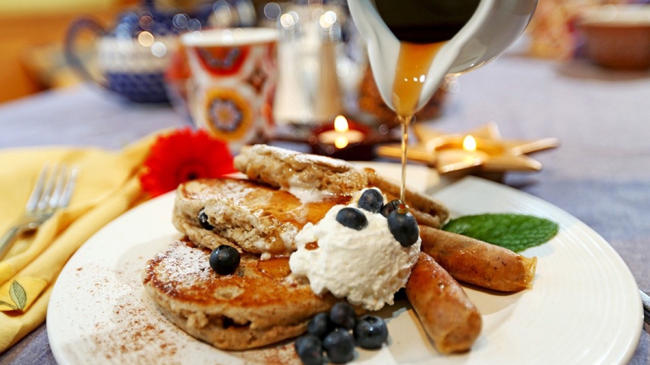 Photo of Others in Warner