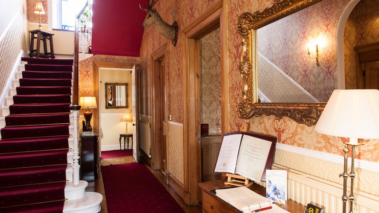 Photo of Others in Newington