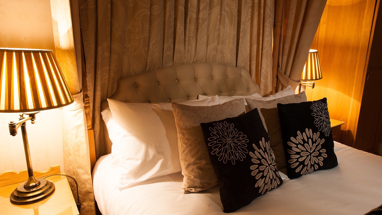 Photo of Bedroom in Newington