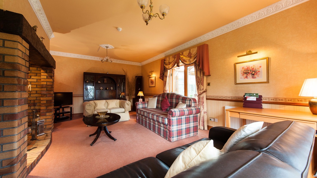 Photo of Others in Newington