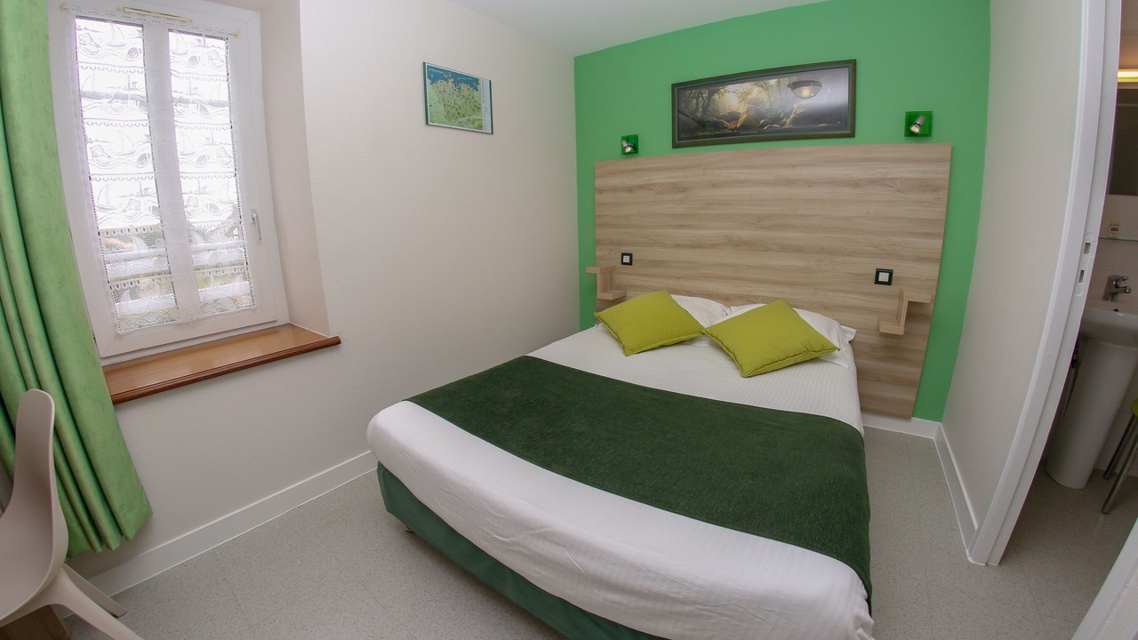 Photo of Bedroom in Saint-Pol-de-Leon