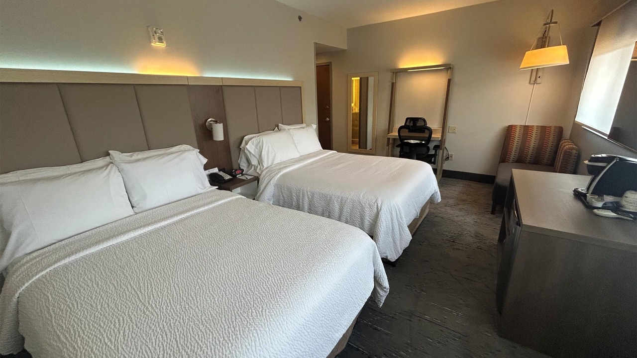 Photo of Bedroom in Flower Hill