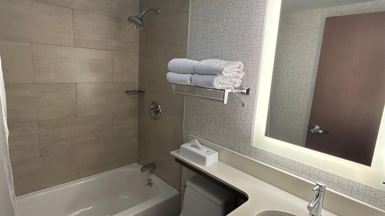 Photo of Bedroom in Flower Hill