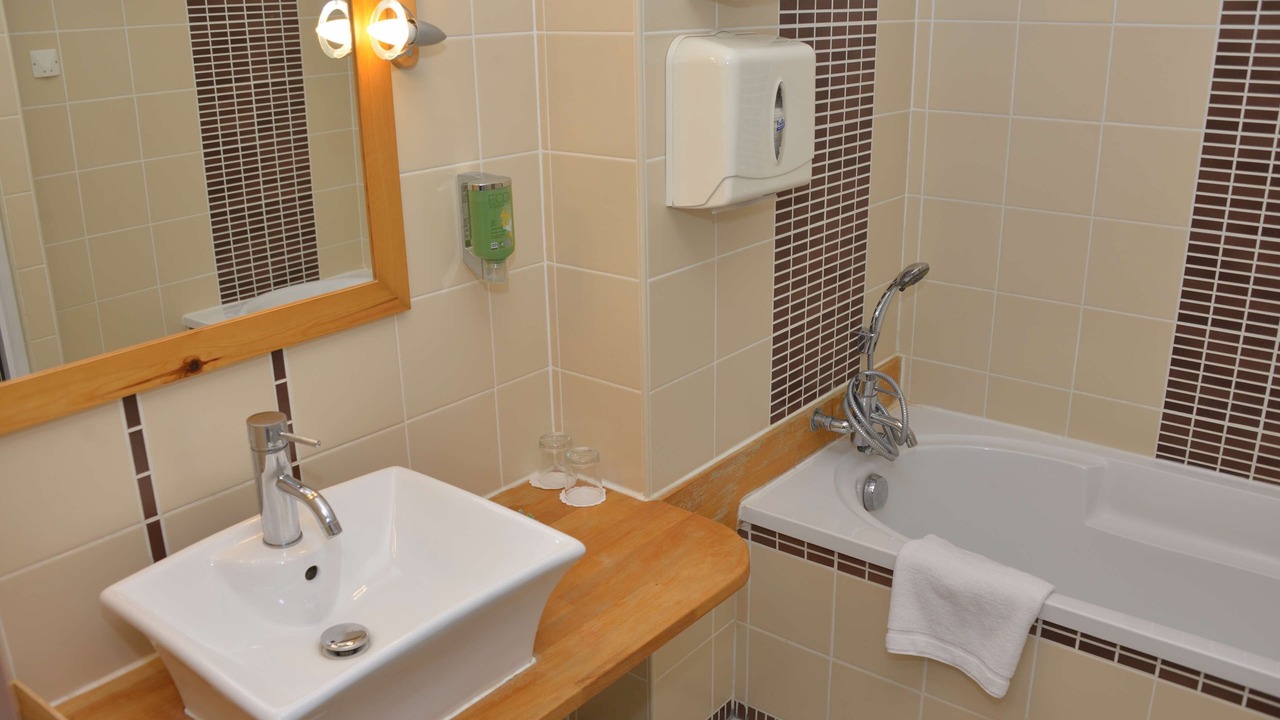 Photo of Others in Albon