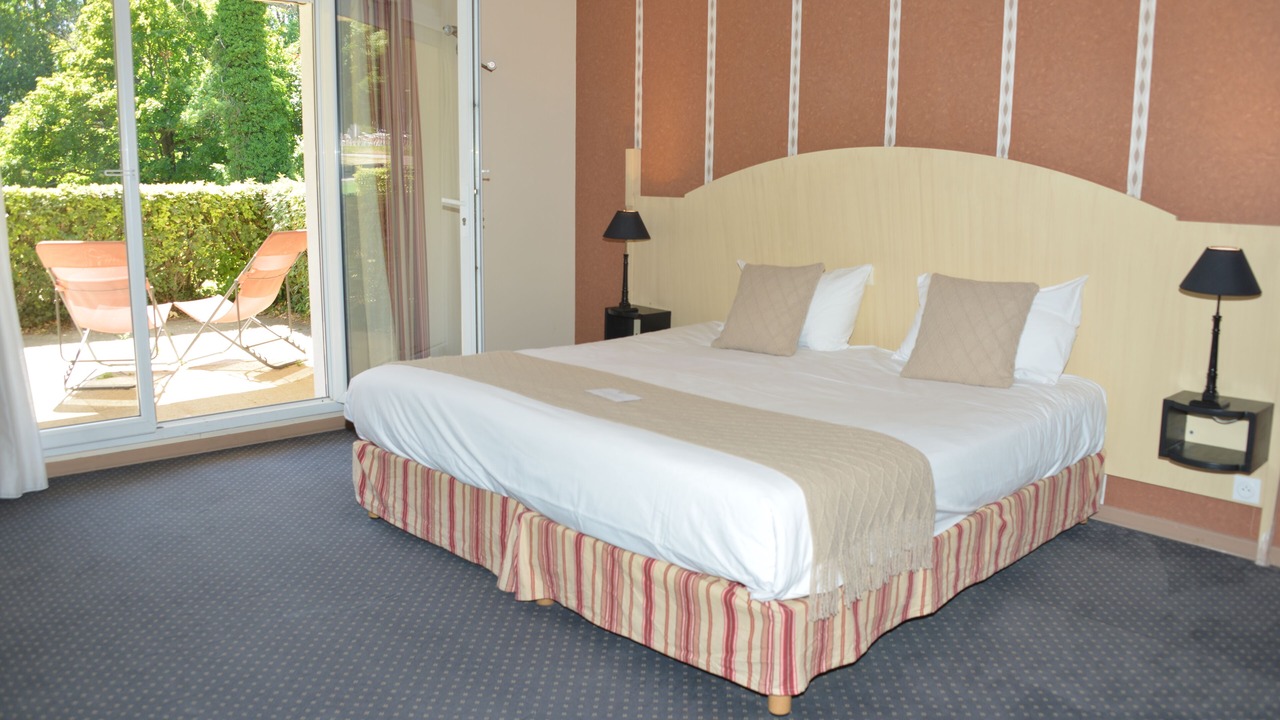 Photo of Others in Albon