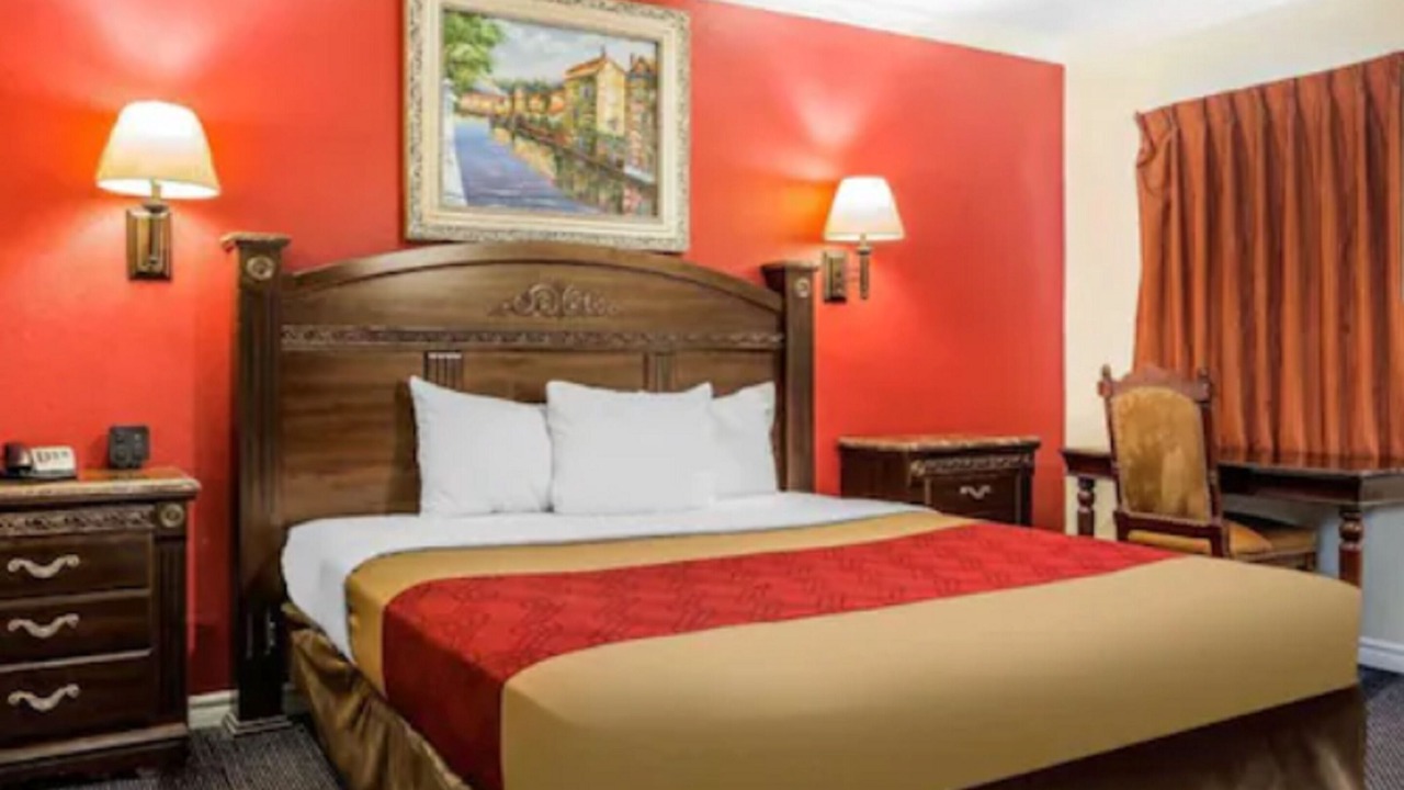 Photo of Bedroom in Circle Area