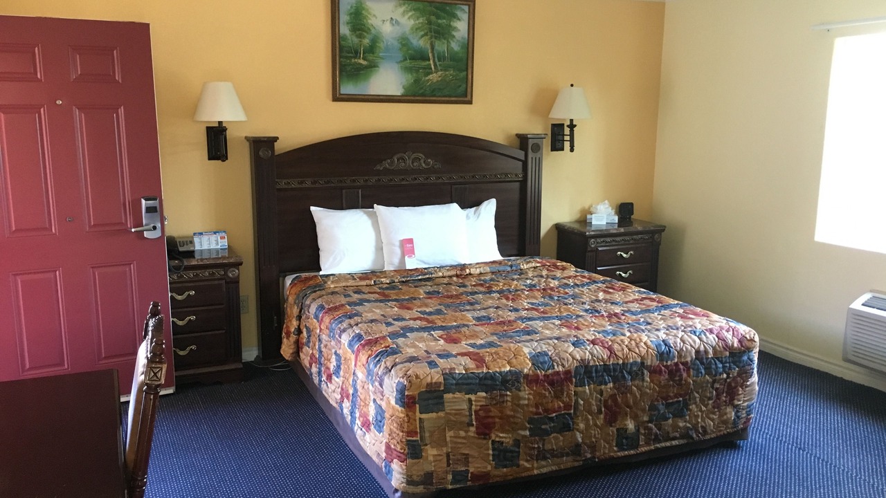 Photo of Bedroom in Circle Area