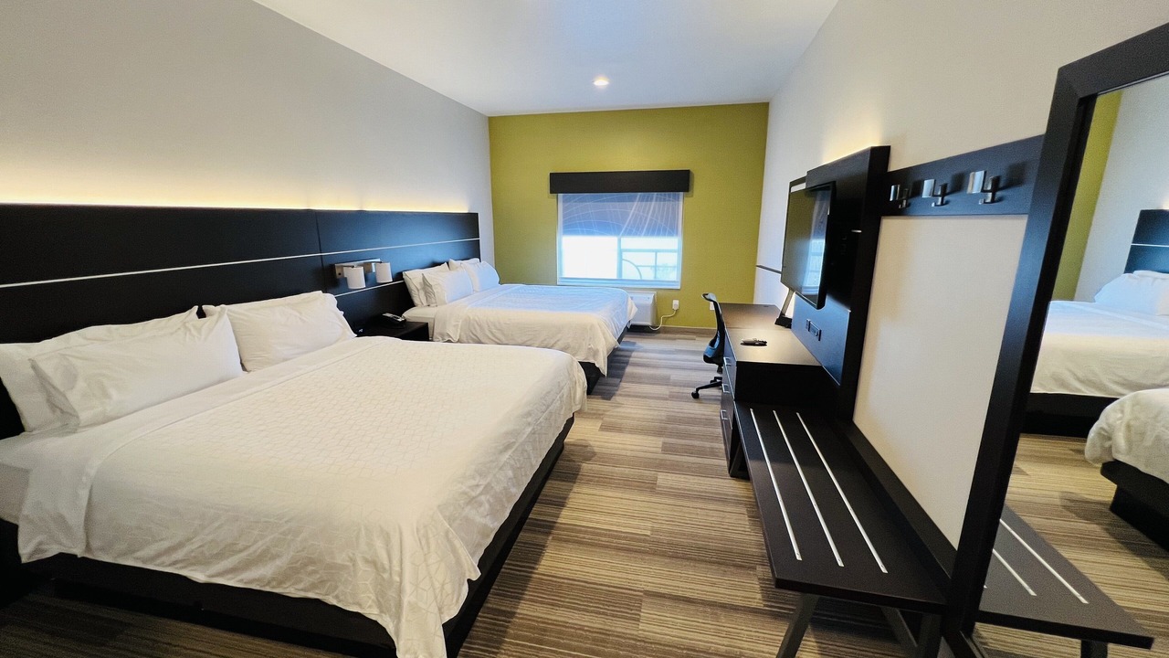 Photo of Bedroom in Salinas