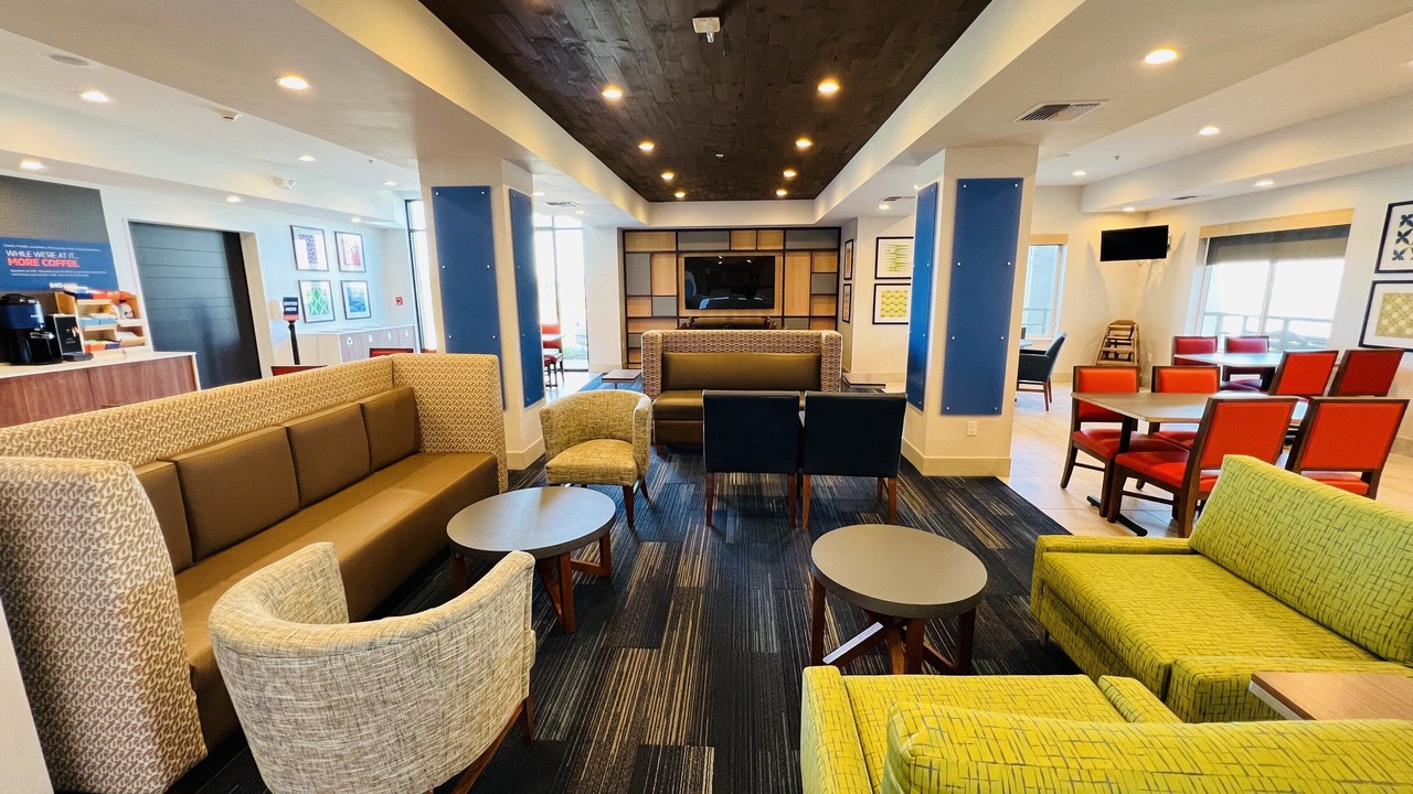 Photo of Livingroom in Salinas