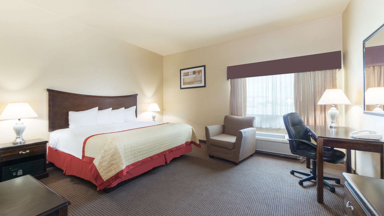 Photo of Bedroom in Perryton