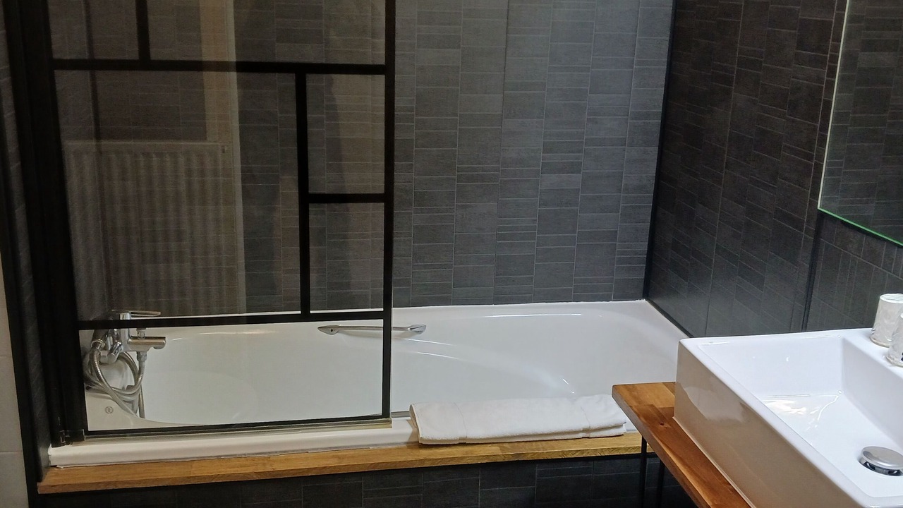 Photo of Bathroom in Roussillon-en-Isere