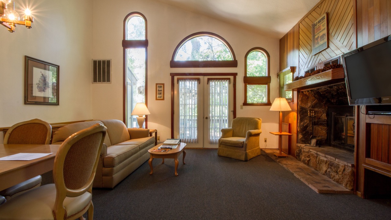 Photo of Livingroom in Arnold