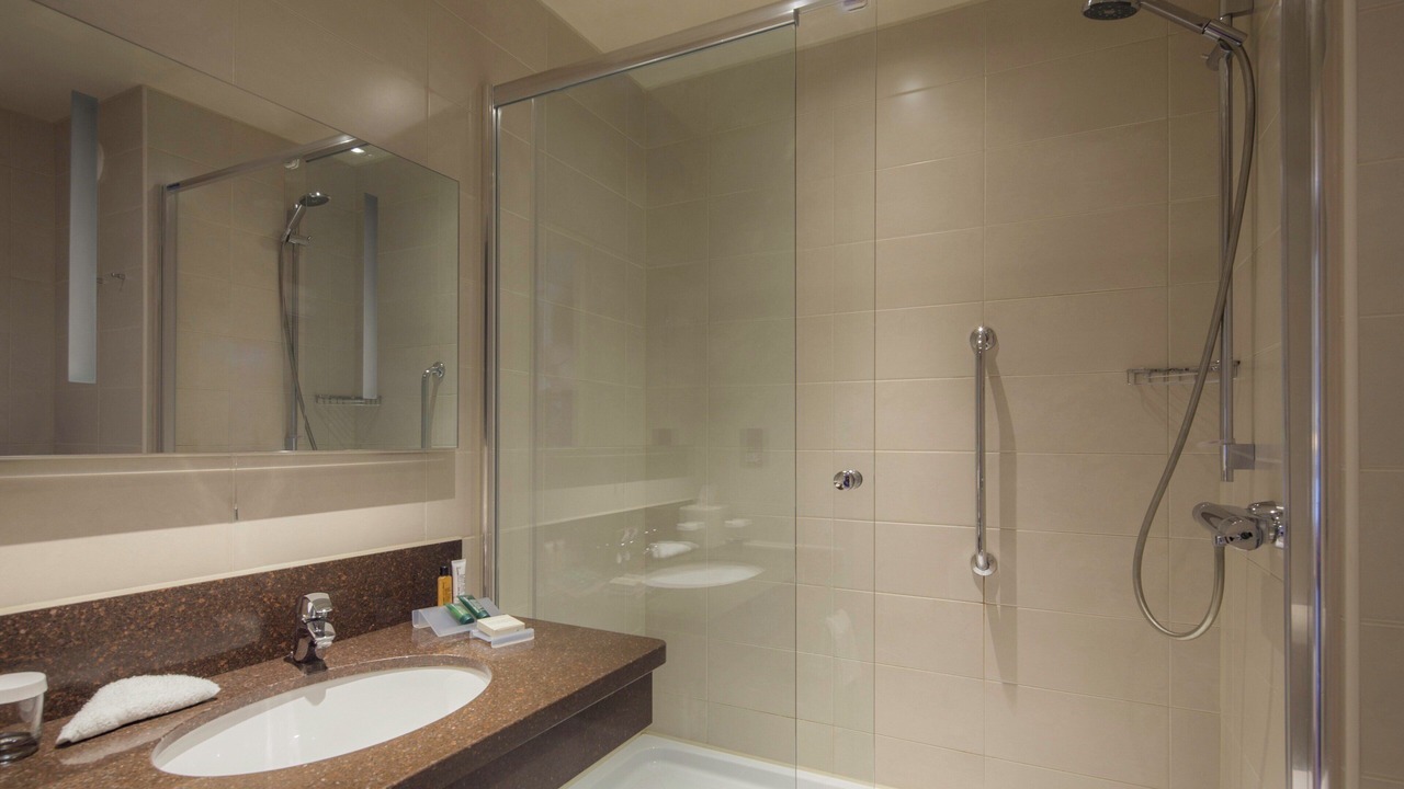 Photo of Bedroom in Tea Green