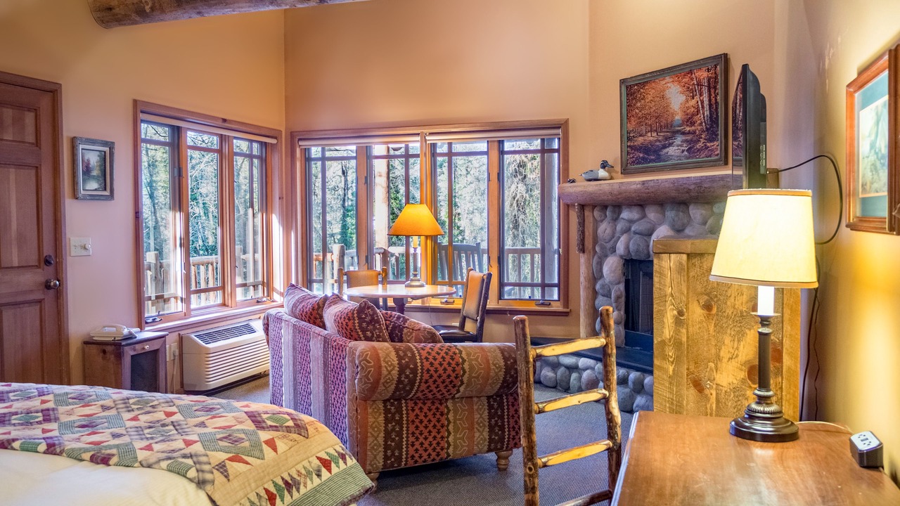 Photo of Others in Grants Pass