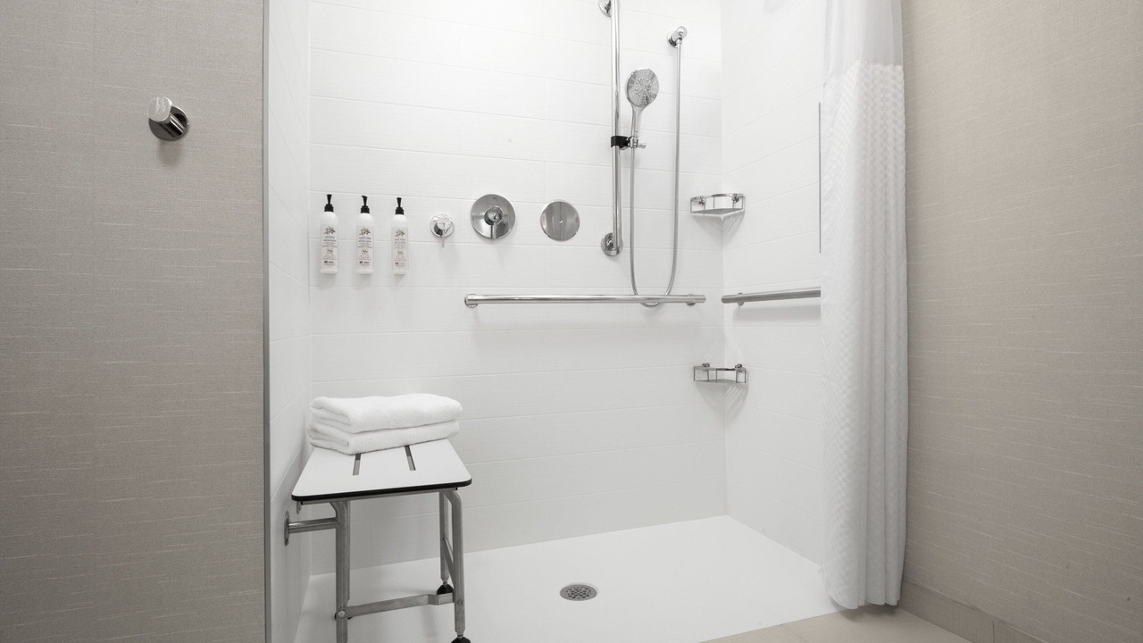Photo of Bathroom in Colonial Heights