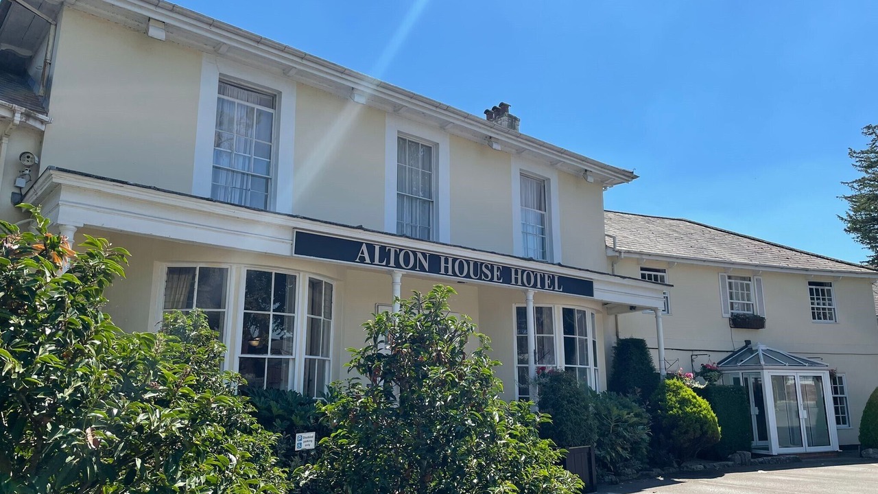 Photo of Outdoor in Alton