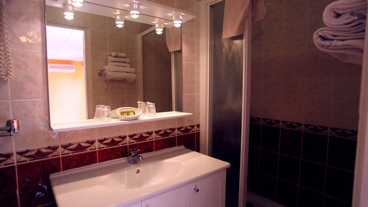 Photo of Bathroom in Portiragnes-Plage