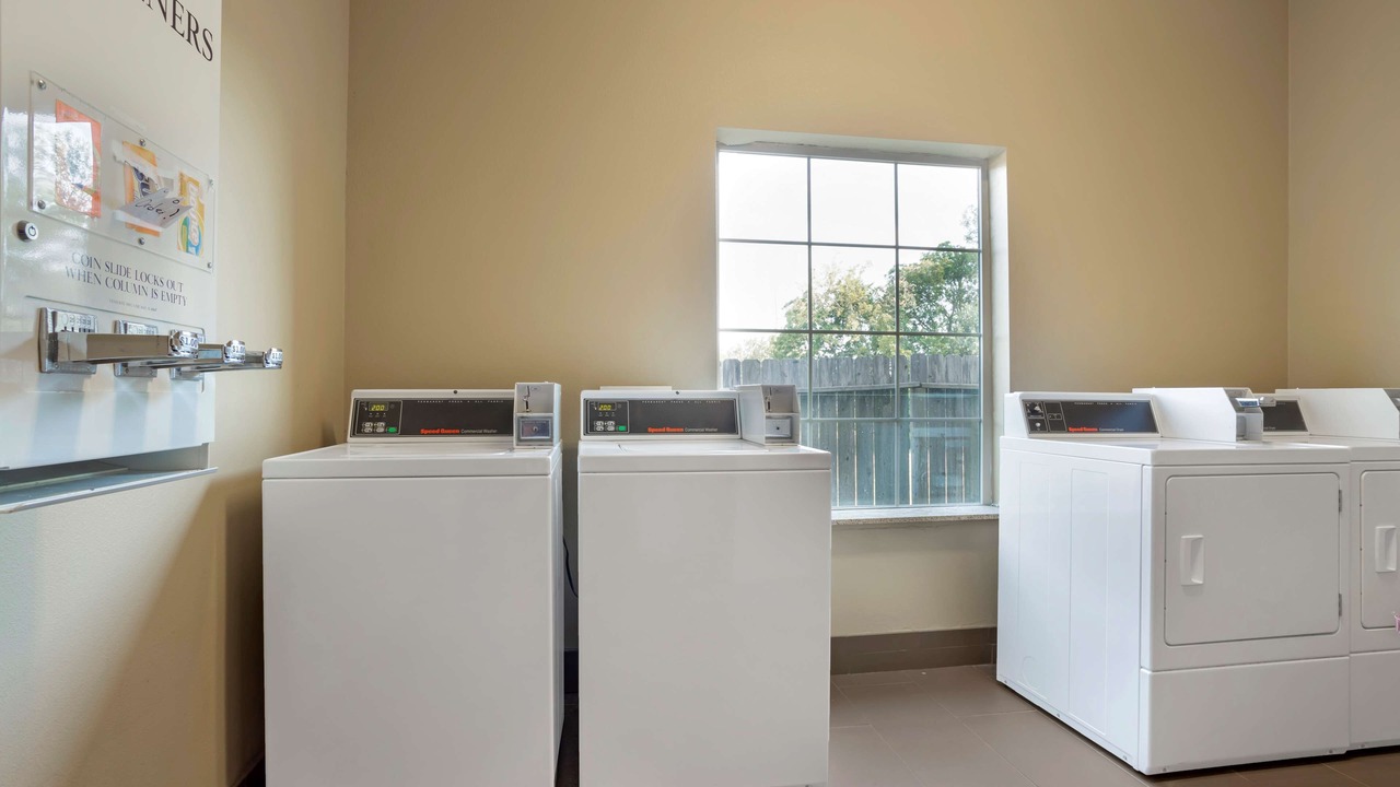 Photo of Bedroom in Texas City