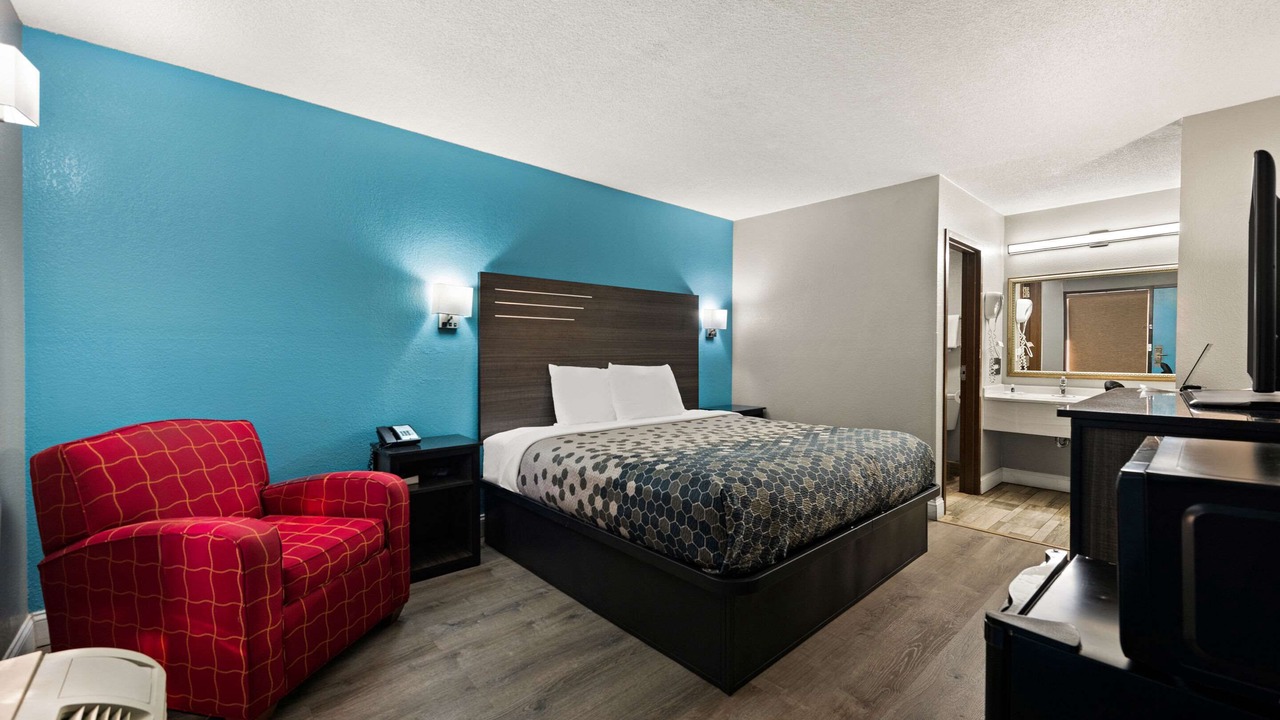 Photo of Bedroom in Dumbarton