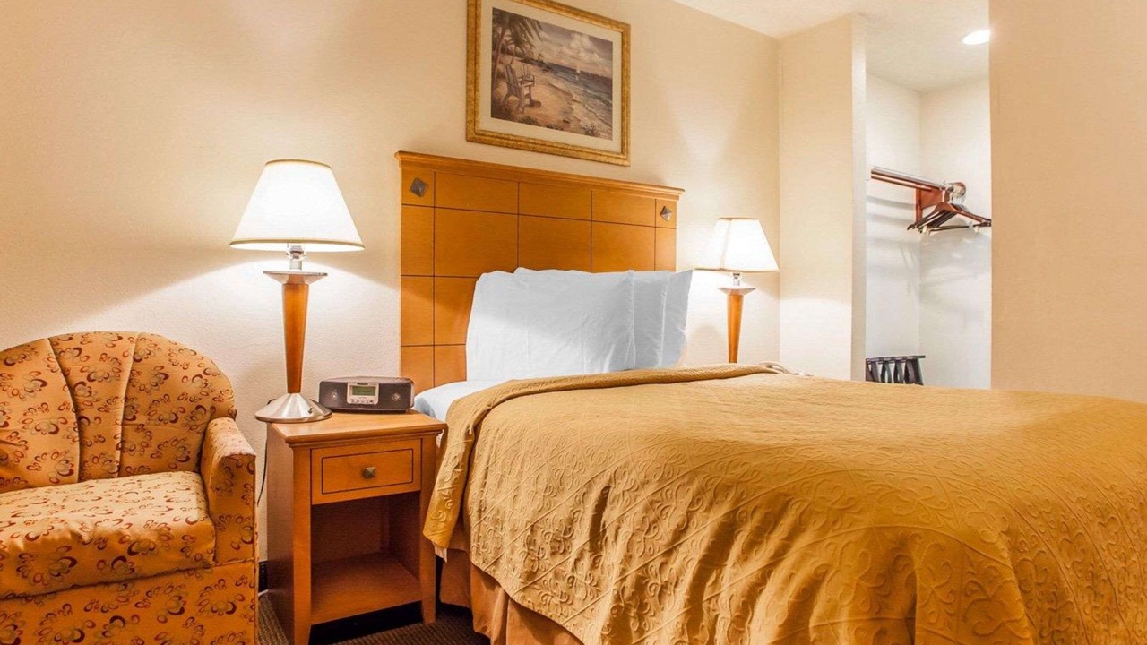 Photo of Bedroom in Point Pleasant Beach
