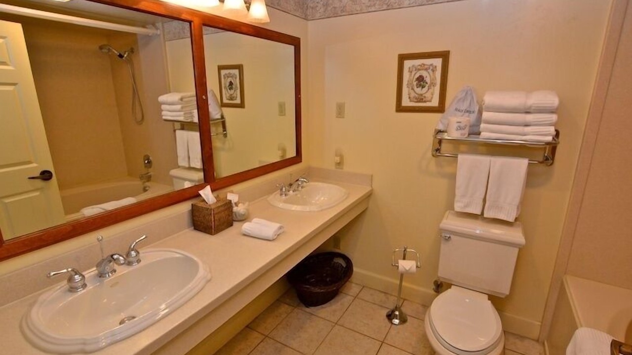 Photo of Bathroom in Cayucos
